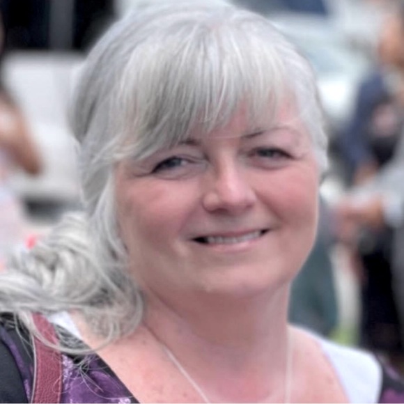 Meet your Posher, Belynda - Picture 1 of 1